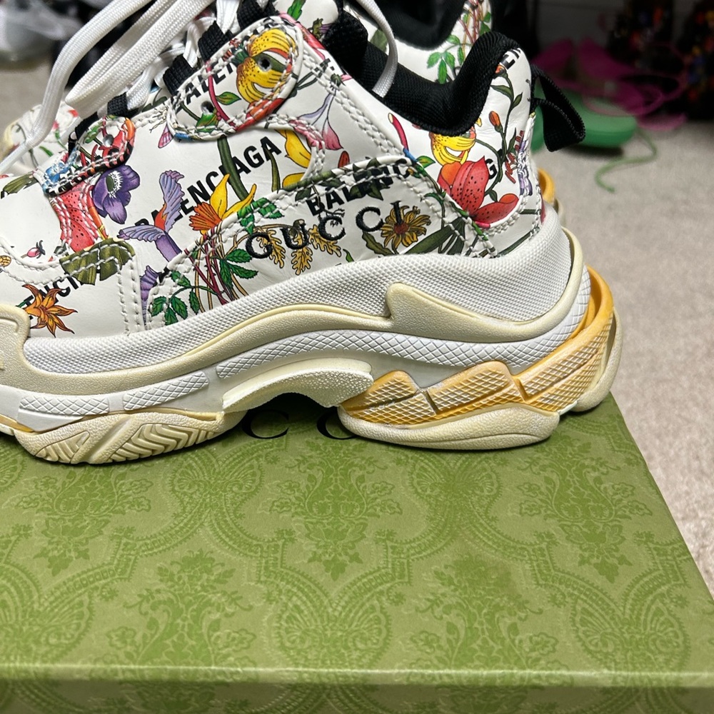 Gucci Balenciaga triple s